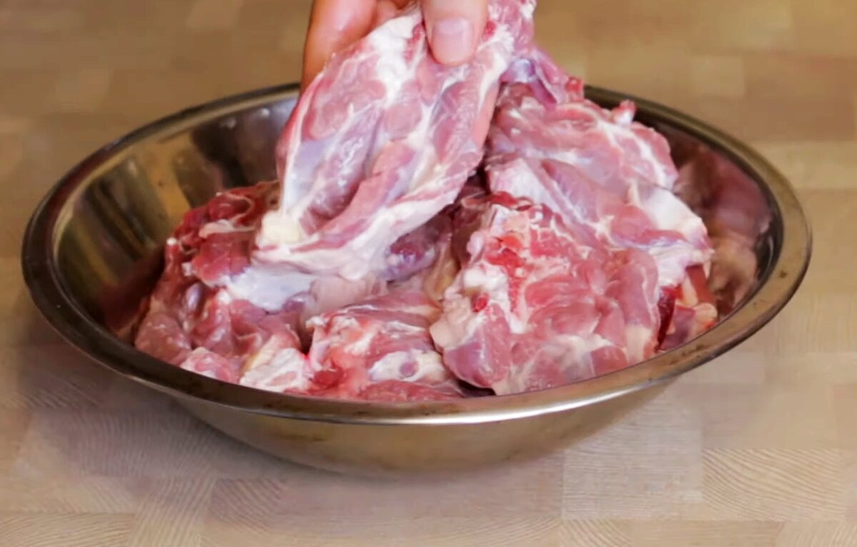 мясо рецепт нежнее нежного. шашлык. куриное суфле. маринад для шашлыка с киви. биточки куриные.