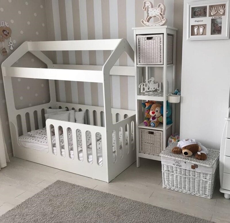 Кровать домик