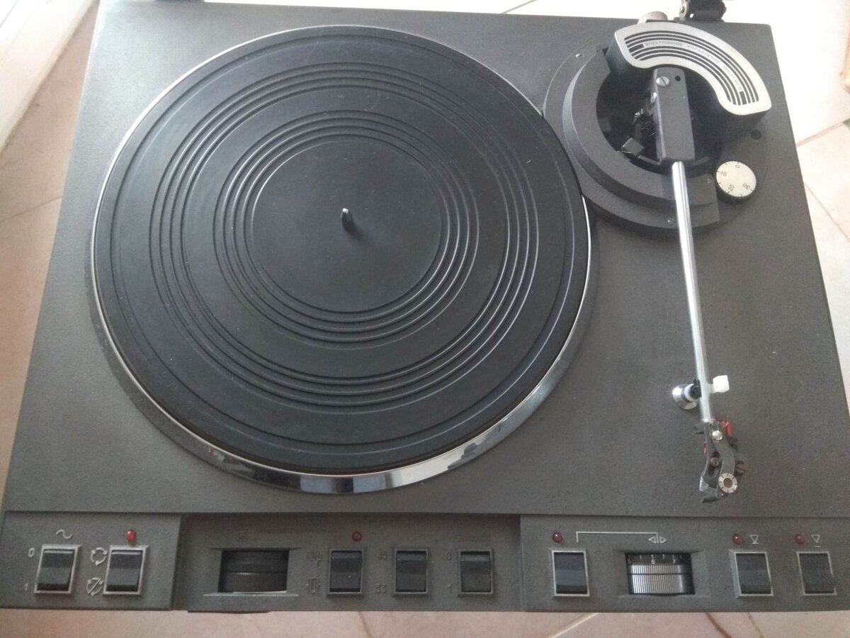 Электропроигрыватель эпос 001. Электропроигрыватель эпос 001. Электропроигрыватель эпос 001. Эпос-001-стерео. Эпос-001-стерео.