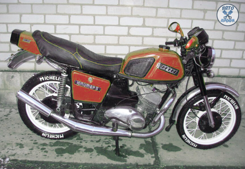 Юпитер 5 тащит за счёт MICHELIN. Хотя это всего лишь надпись))