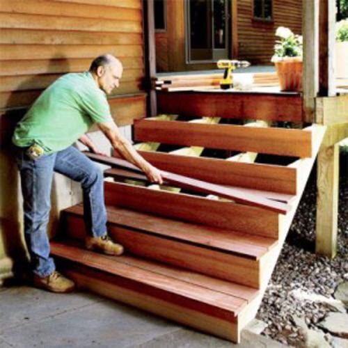 Обстраиваем вход в дачный дом: как сделать деревянное крыльцо своими руками