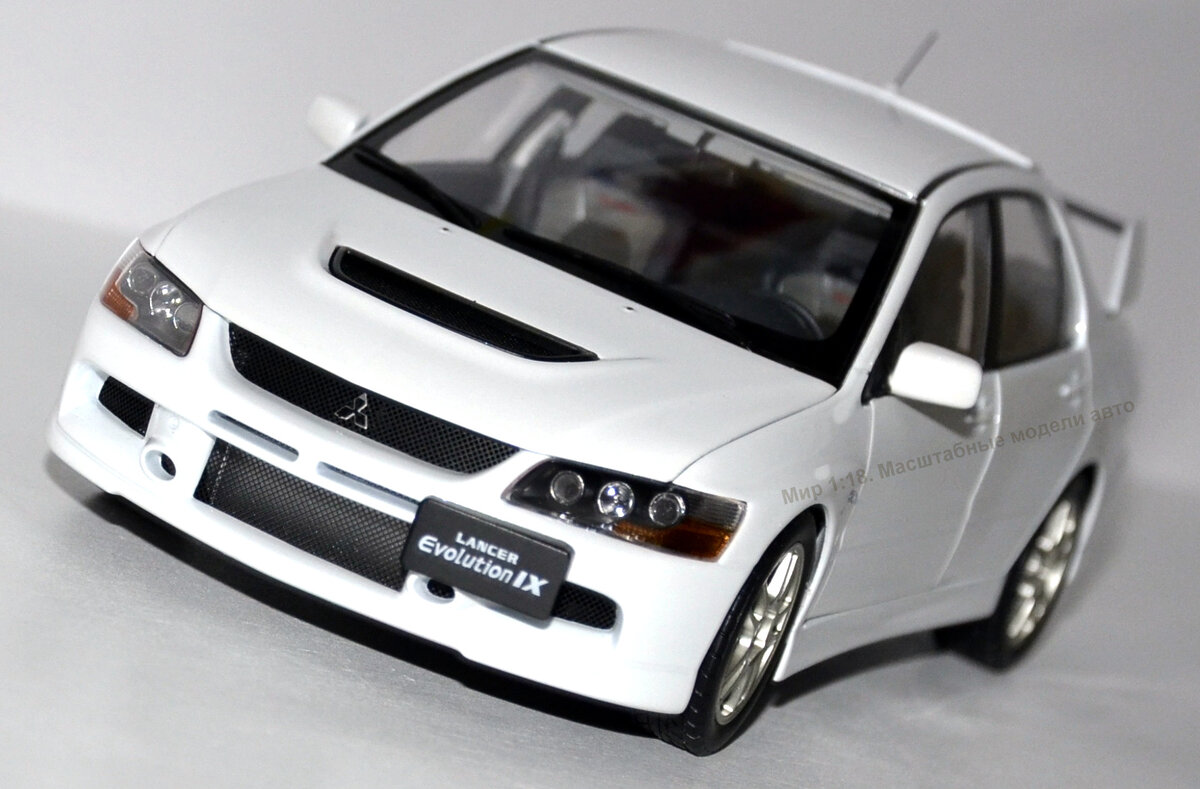 Модель: Mitsubishi Lancer Evo IX GSR in white color