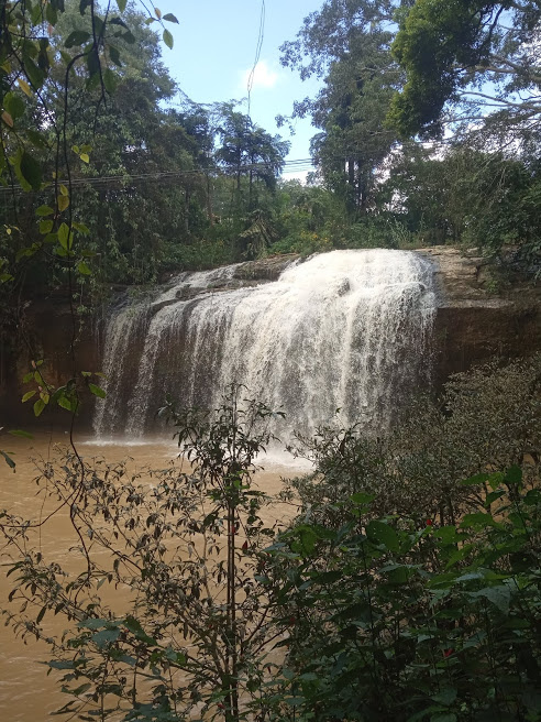 Водопад Дананга