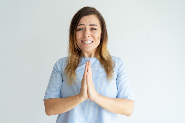 https://image.freepik.com/free-photo/woman-holding-hands-together-begging-something-pretty-lady-looking-camera_1262-14469.jpg