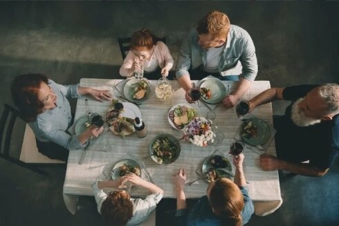 Обедайте вместе