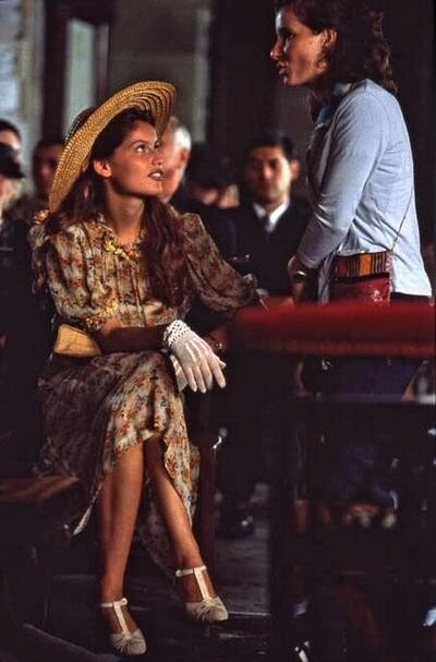 Кадр из сериала "Голубой велосипед"