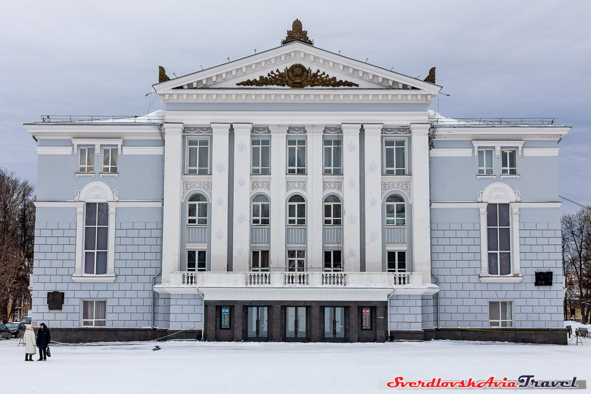 театр в чайковском