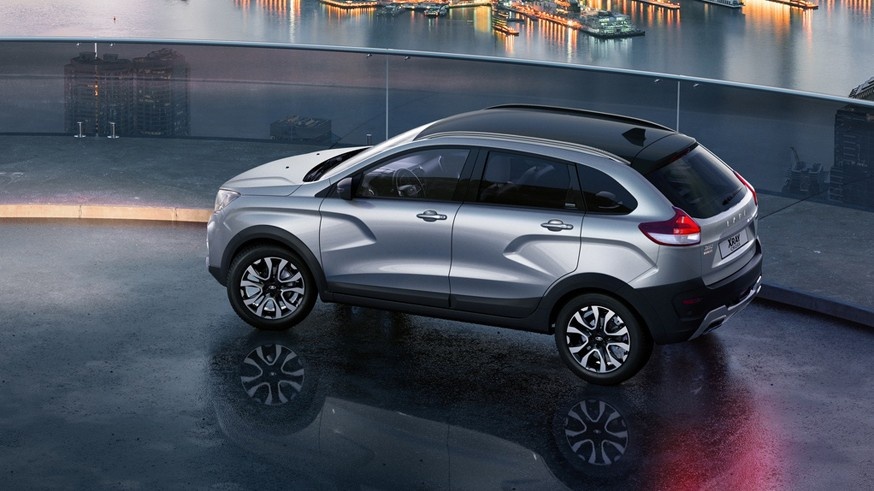 На фото: Lada Xray Cross в версии Instinct