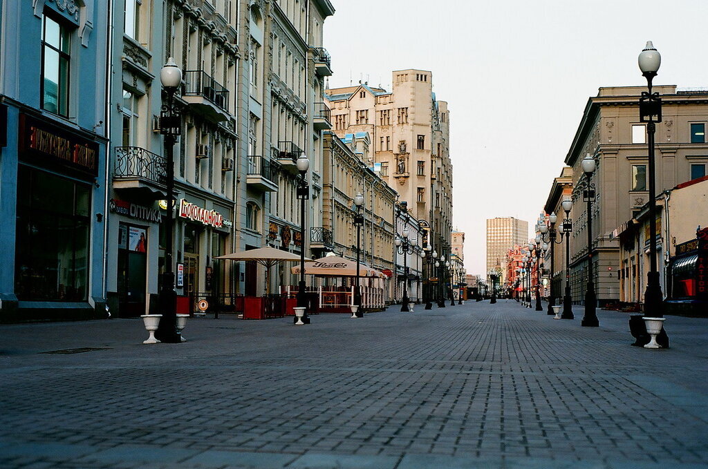 Москва никогда не спит? Похоже, информация устарела...