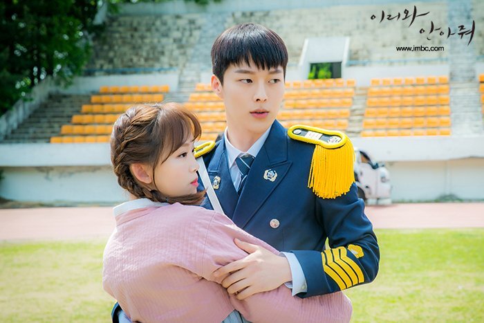 Подойди и обними меня дорама. Заверни меня в нежность свою картинки. Новые дорамы. Прийти и обними. Дорама приди и обними.