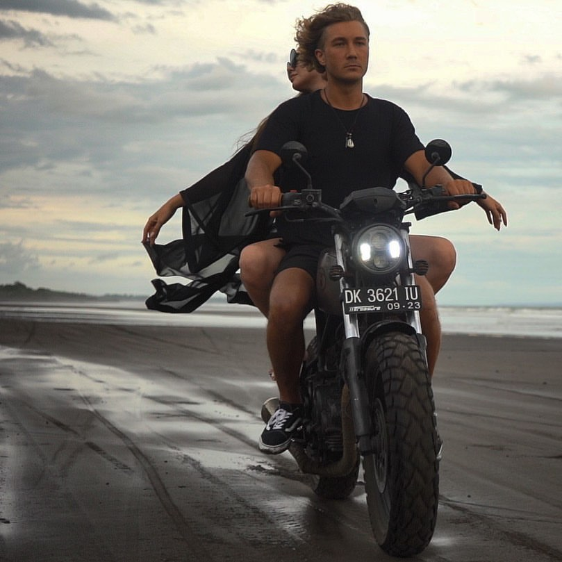 Не забудьте подписаться на мой инстаграм - @dk_dima     Дмитрий Коновалов