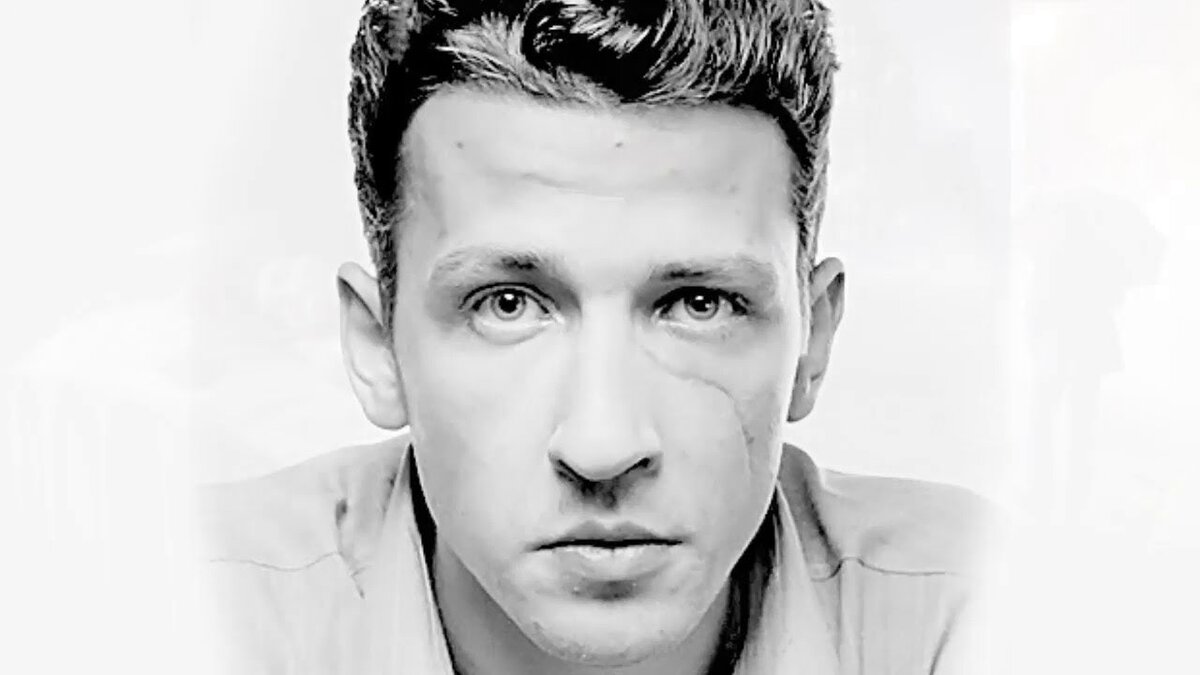 Поэт Борис Рыжий (1974-2001).