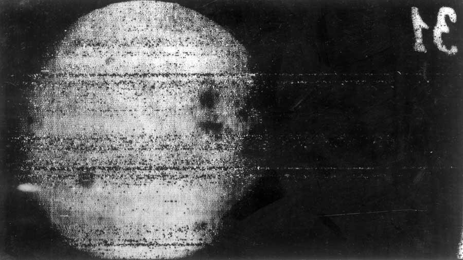 Первое фото обратной стороны луны ссср