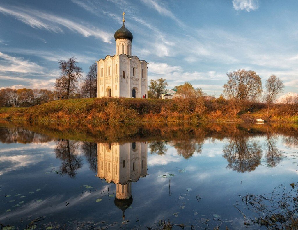 Храм Покрова Пресвятой Богородицы на реке Нерль