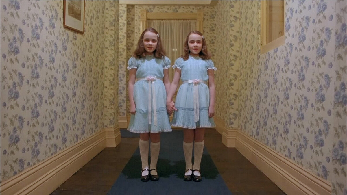 Кадр из фильма"Сияние"