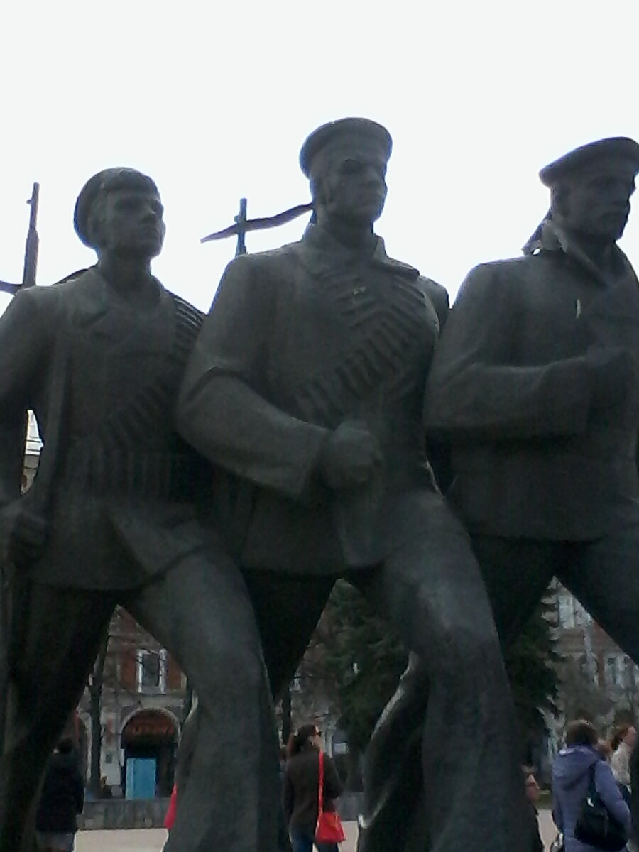 Владимир Герун - поэт Воркуты -  фото  автора  в  Нижнем Новгороде