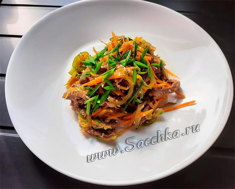 Говядина с овощами в китайском стиле