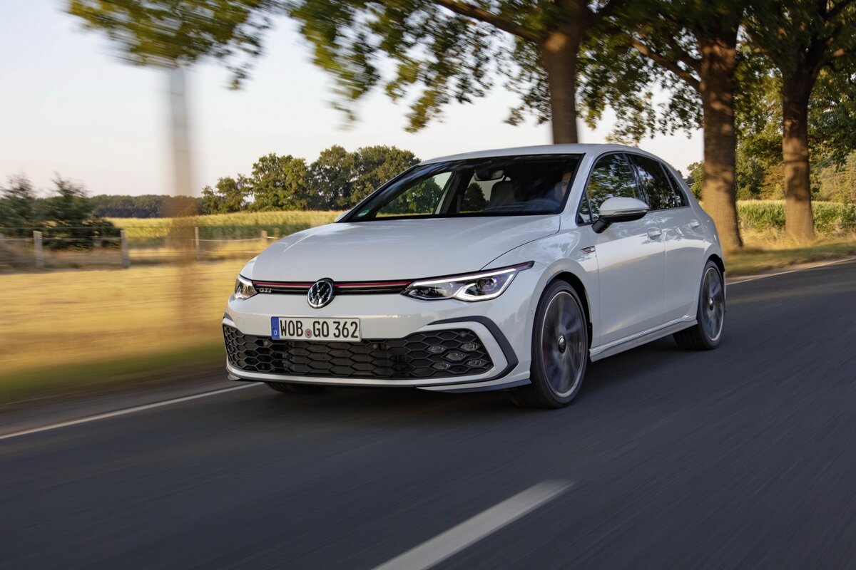 https://s1.cdn.autoevolution.com/images/news/gallery/2021-volkswagen-golf-gti-configurator-launched-huge-photo-gallery-is-here_57.jpg