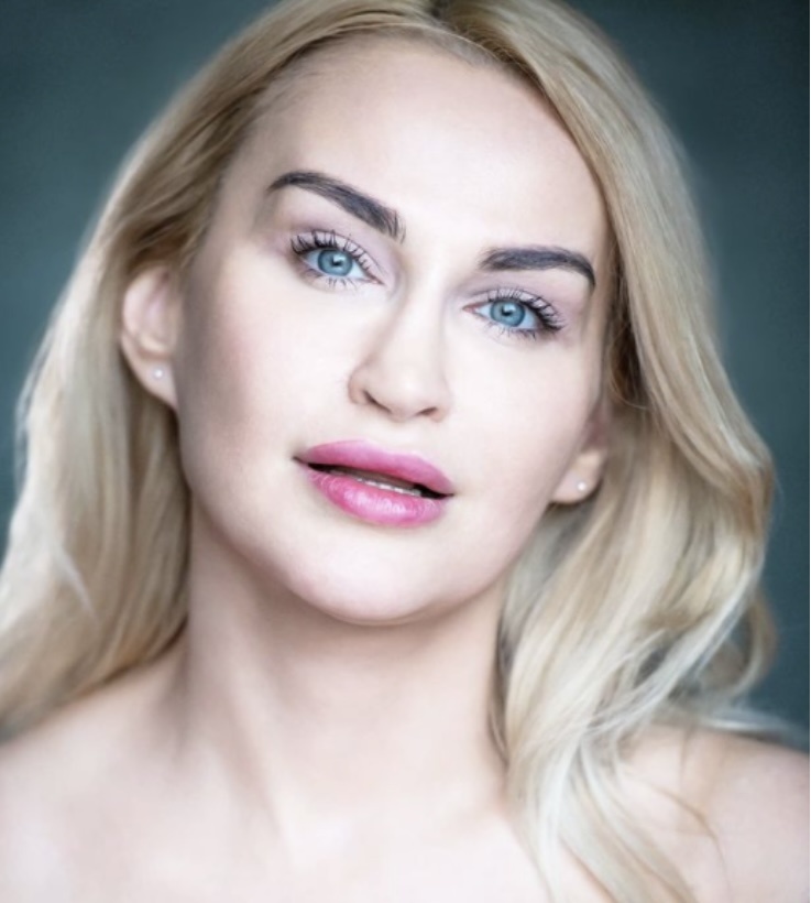 Лондонская актриса Эбби Бела говорит, что надеется «нормализовать» межвидовые свидания.