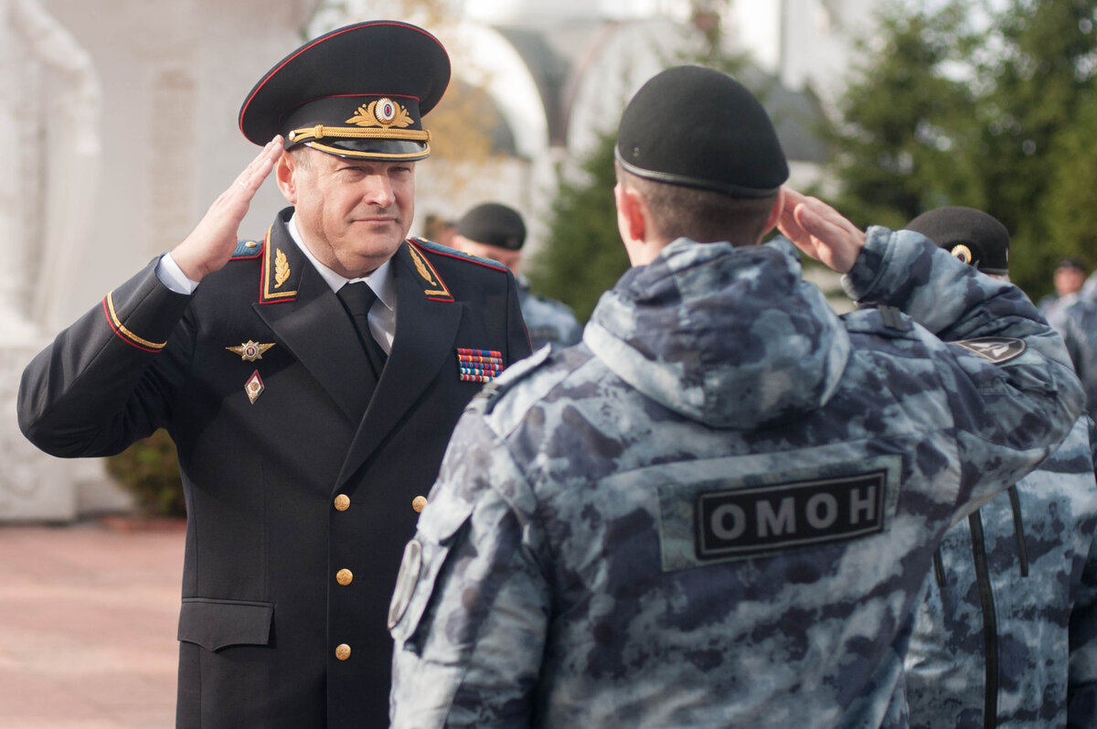 Управление росгвардии по г москве. Генерал Воробьев Михаил Владимирович. Генерал Воробьев Росгвардия. Воробьёв Михаил Владимрович. Воробьев Михаил Росгвардия Москва.