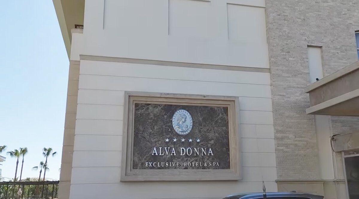 Alva Donna Exclusive