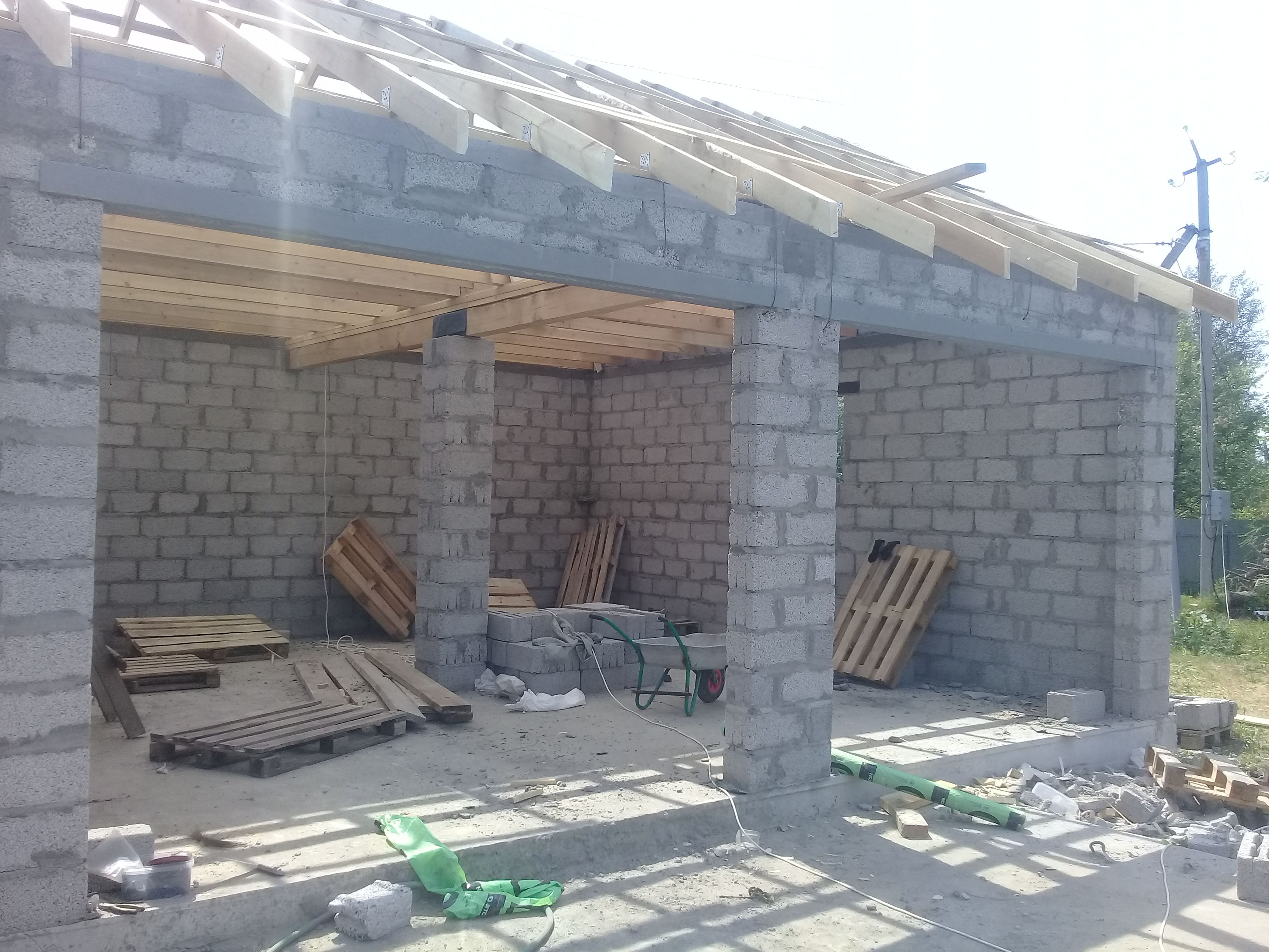 Хотел строить гараж из газобетона, но придется из шлакоблока с утеплением. Считаем, насколько это выгоднее3