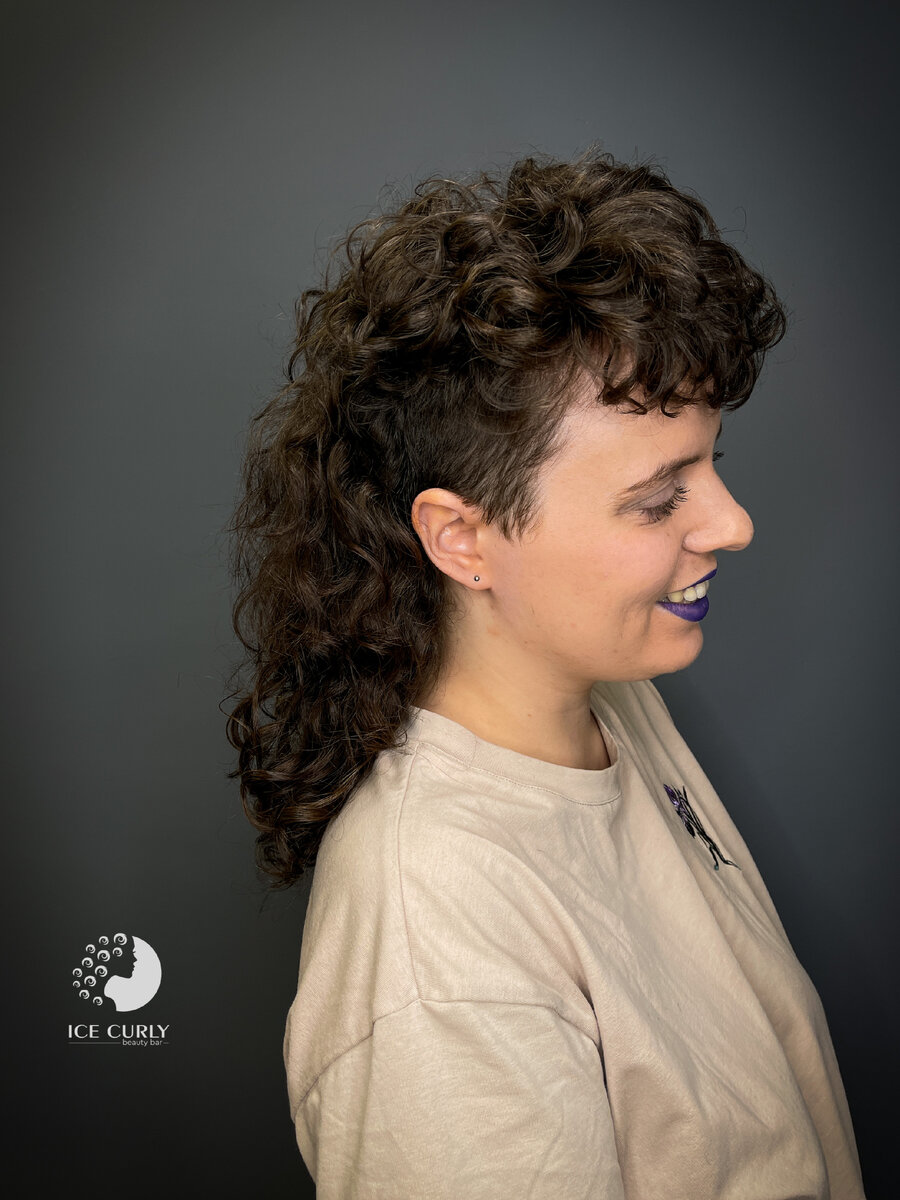 Стрижка в ICE CURLY , вид сбоку