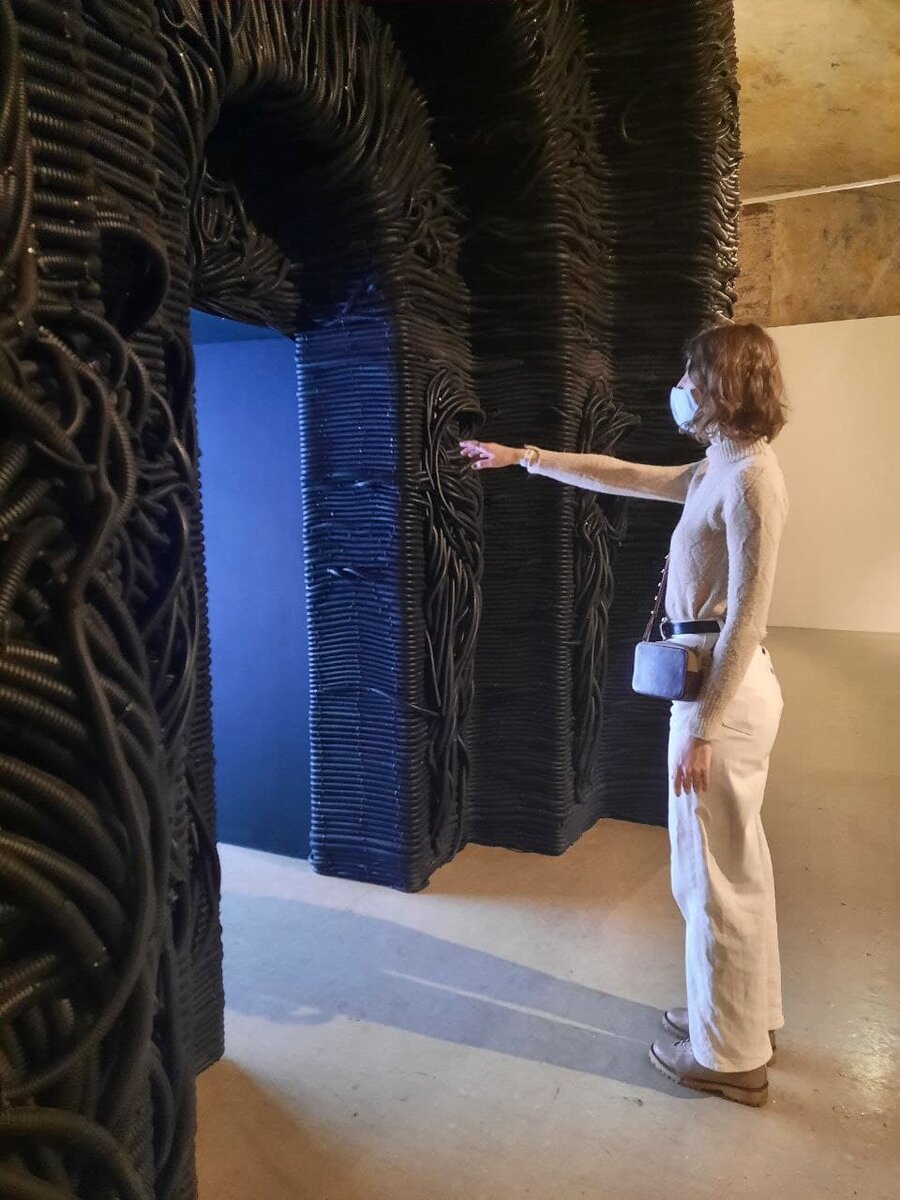 «... можно попасть туда, где души праведных пользователей обретают цифровое бессмертие»