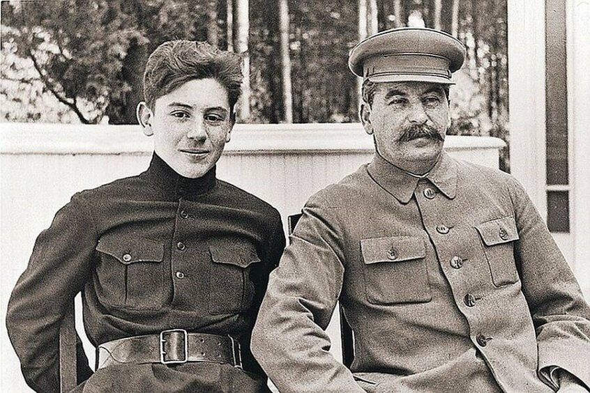 И.В Сталин с младшим сыном Василием