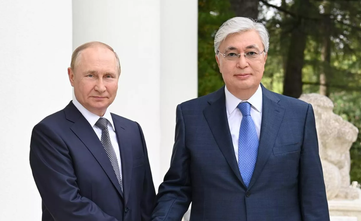 Президент Казахстана Токаев прибыл в Сочи для встречи с Путиным. 