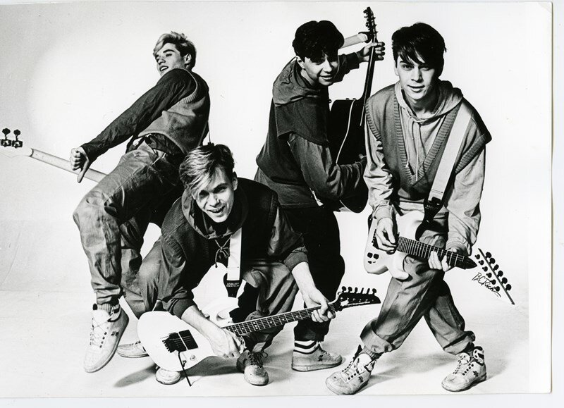 Из свободного доступа