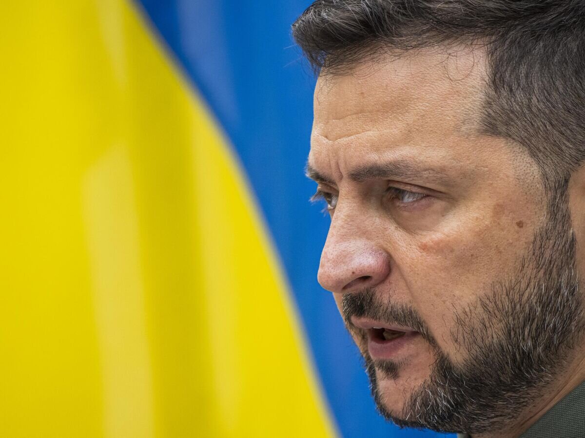    Президент Украины Владимир Зеленский во пресс-конференции c премьер-министром Швеции Ульфом Кристерссоном в загородной резиденции министра в Харпсунде© AFP 2023 / JONATHAN NACKSTRAND