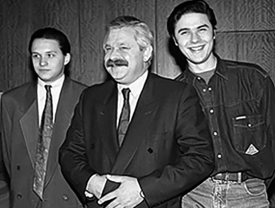 Александр Руцкой: чем живёт сегодня "генерал с чемоданами компромата" Замочная с