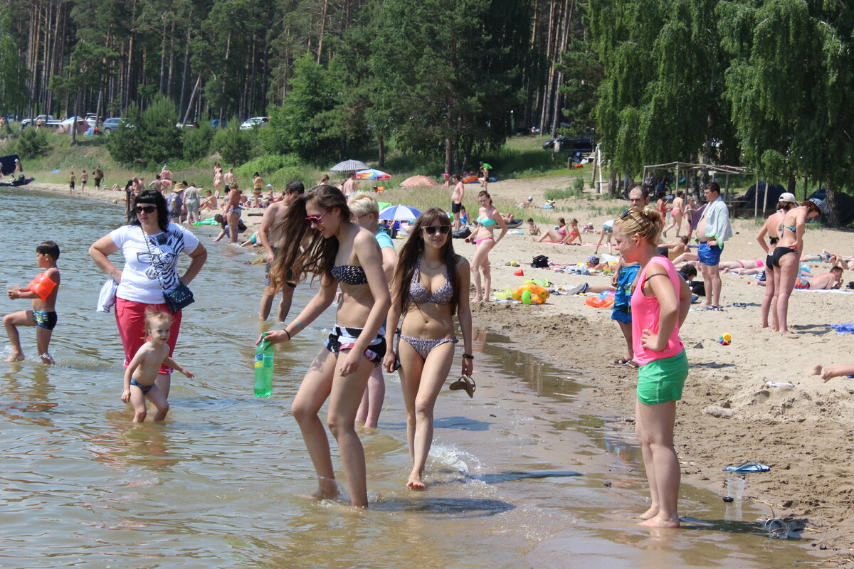 На фото: Отдохнуть можно прекрасно и в Сибири... Тем более родной воздух лечит...