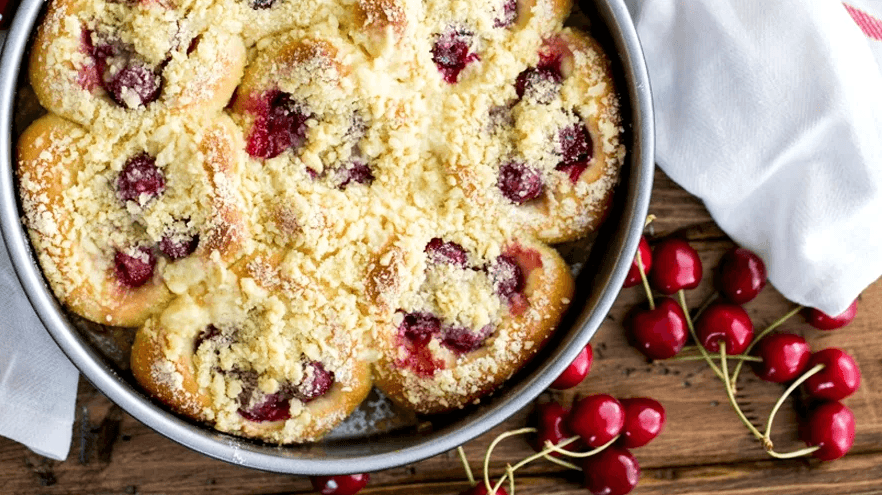 Королевская ватрушка с бананами и яблоками