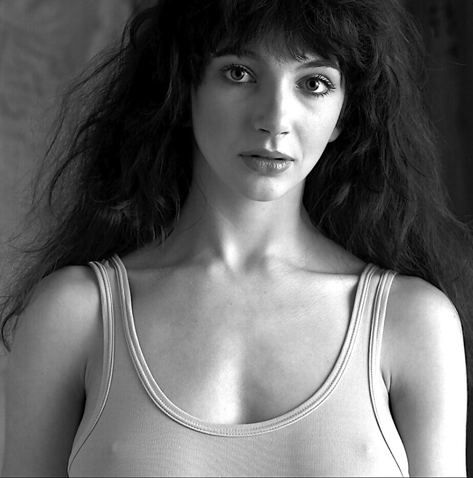 Kate Bush Фото: https://stevepafford.com/40-years-ago-today-kate-bushs-windy-wuthering-heights/