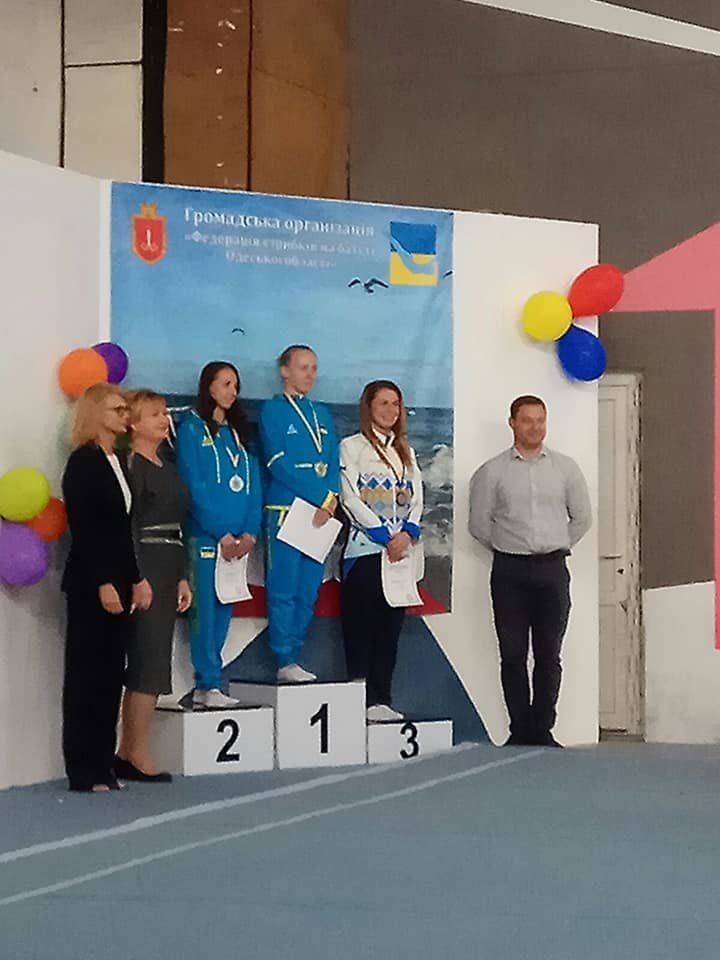 ЧЕМПИОНАТ ПРЫЖКИ БАТУТ ЗОЛОТО 