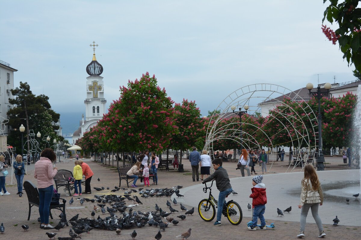 Яркая весна! 