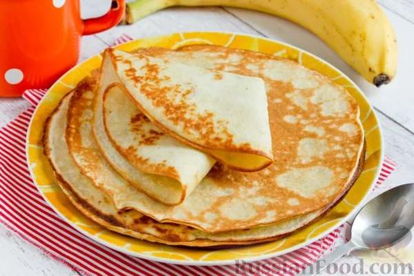 банан, молоко, яйца, мука, сахар, соль, масло подсолнечное