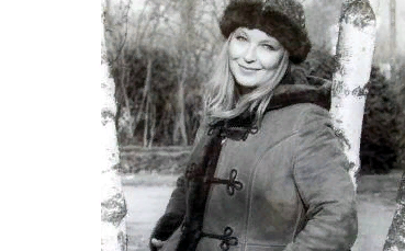 Марина Влади в дубленке. Такой вариант был, ну, очень популярен в СССР.