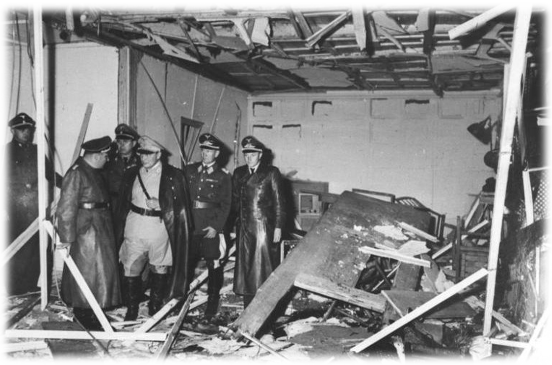 После взрыва в ставке Гитлера Вольфшанце, 20 июля 1944 г.