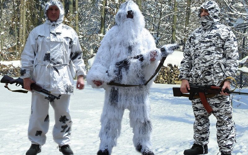Маскировка на зимней охоте - важное дело