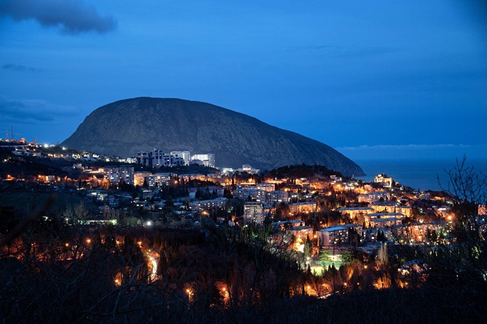 Гурзуф.   Фото с сайта - crimea.ria.ru