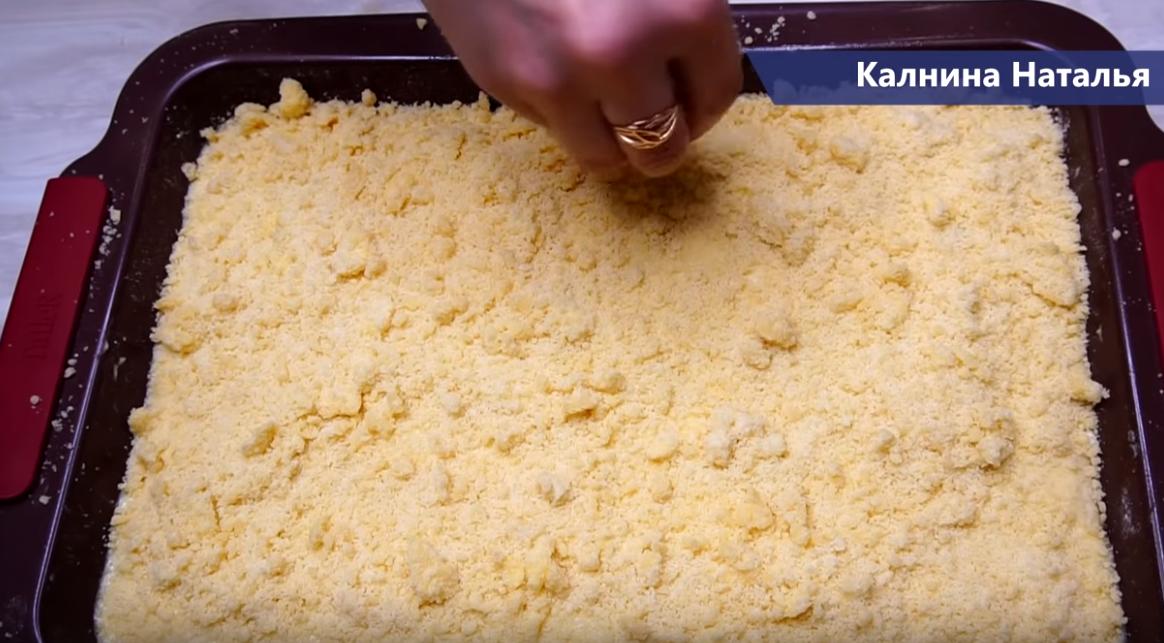 Omas Apfelstreuselkuchen Recipe in 2020 Apple crumble cake, Dessert recipes, Eas