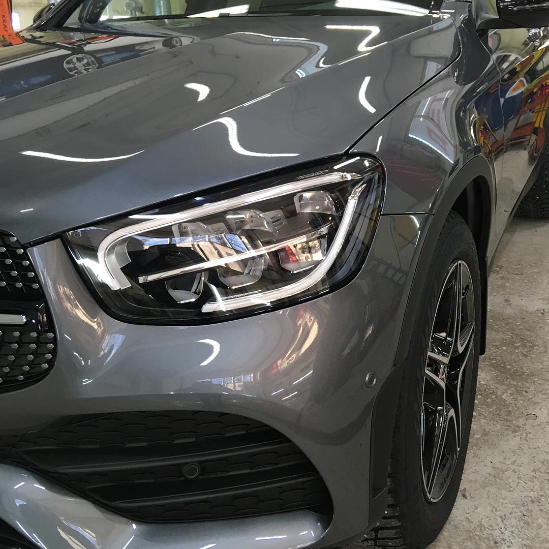 Вы видите пленку? А она тут есть! 