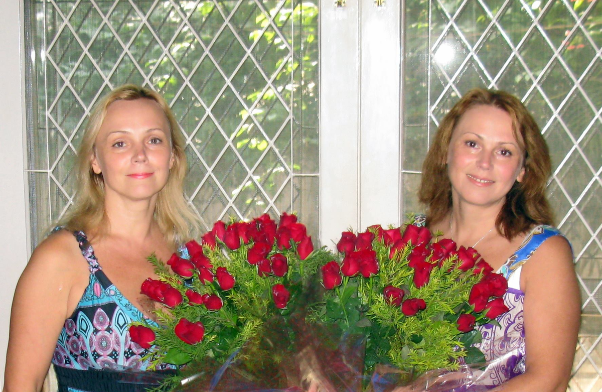 Мы с сестрой.