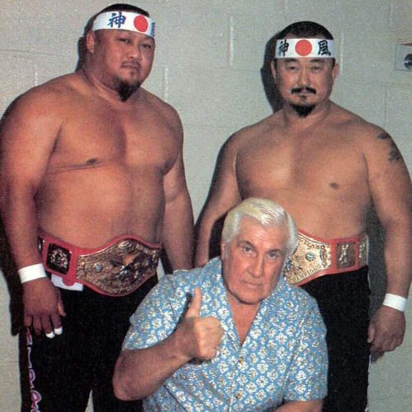 В рестлинге намерено продвигался как японец, но родом он был из Гонолулу.