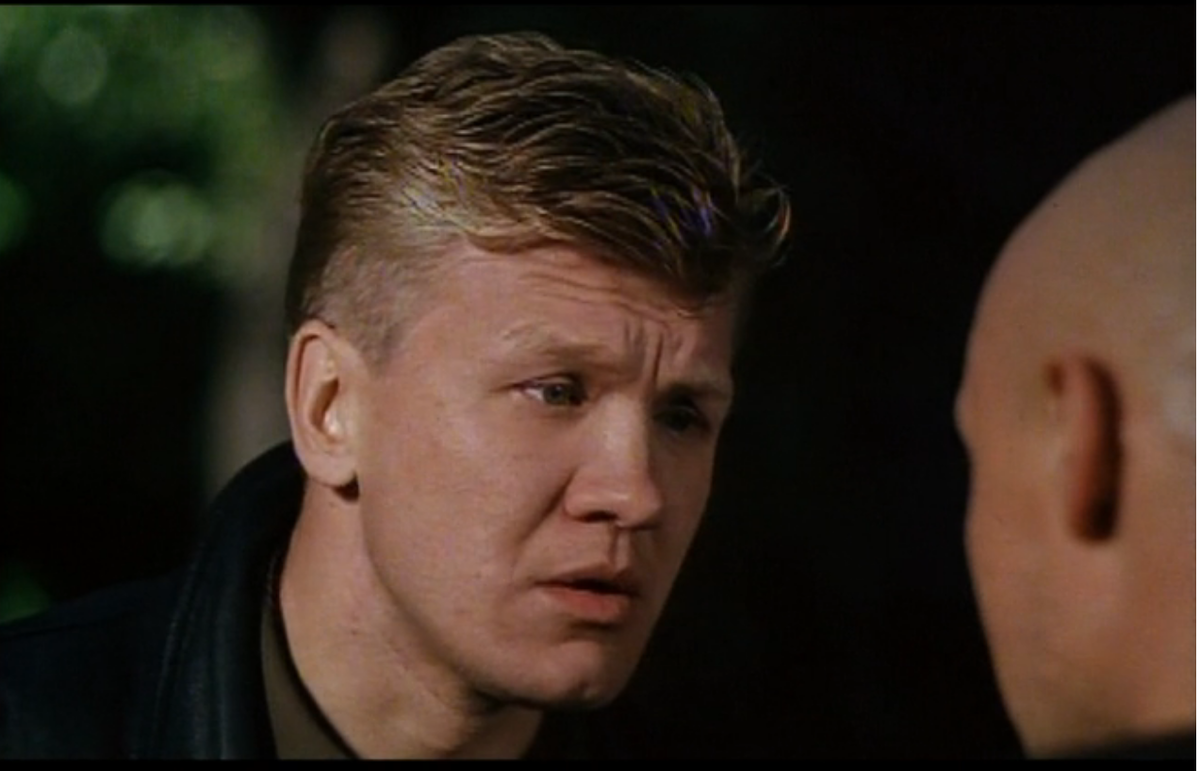 Кадр из фильма "Мама, не горюй" (1998 год)