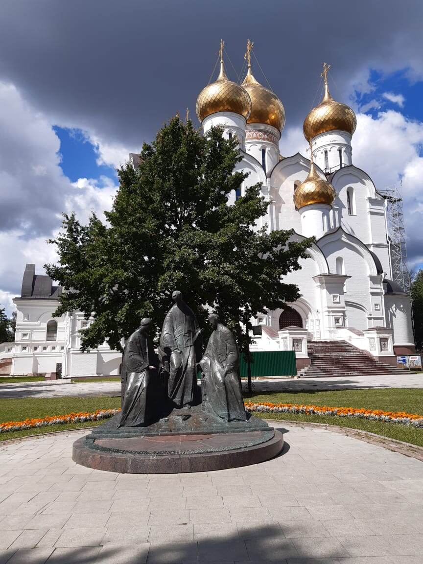 Личное фото