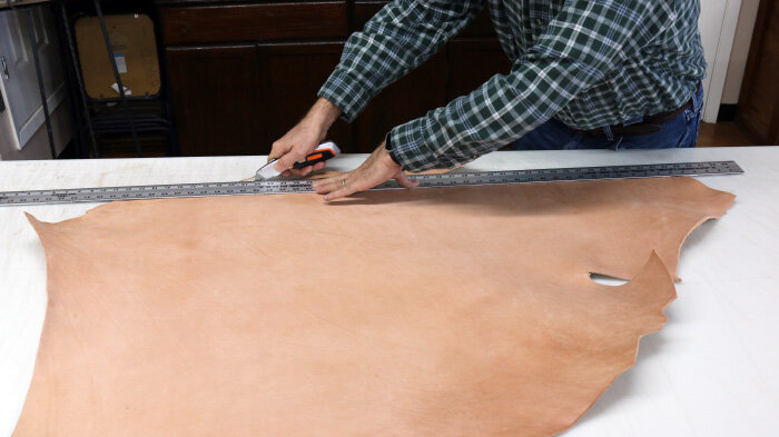 Качественно сделанный кожаный ремень может прослужить всю жизнь, независимо от того, носят ли его ради функциональности или моды.-2